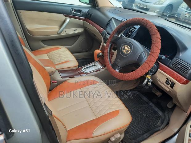 Toyota Premio 2007 Silver