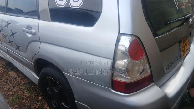 Subaru Forester 2004 Silver