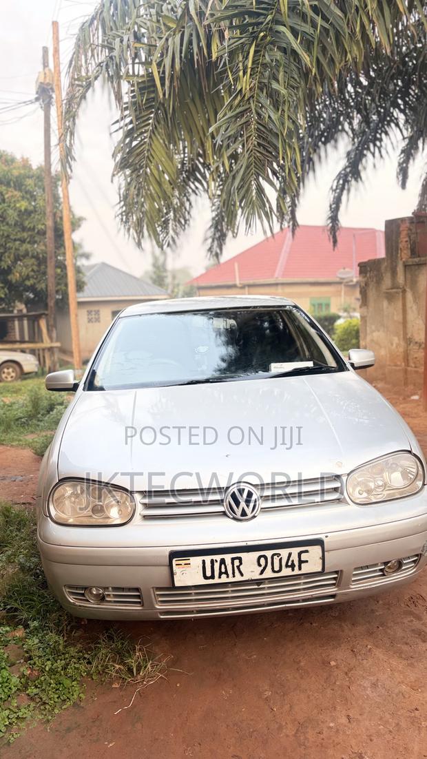 Volkswagen Golf 2.0 GLS 5-Door Automatic 2000 Silver