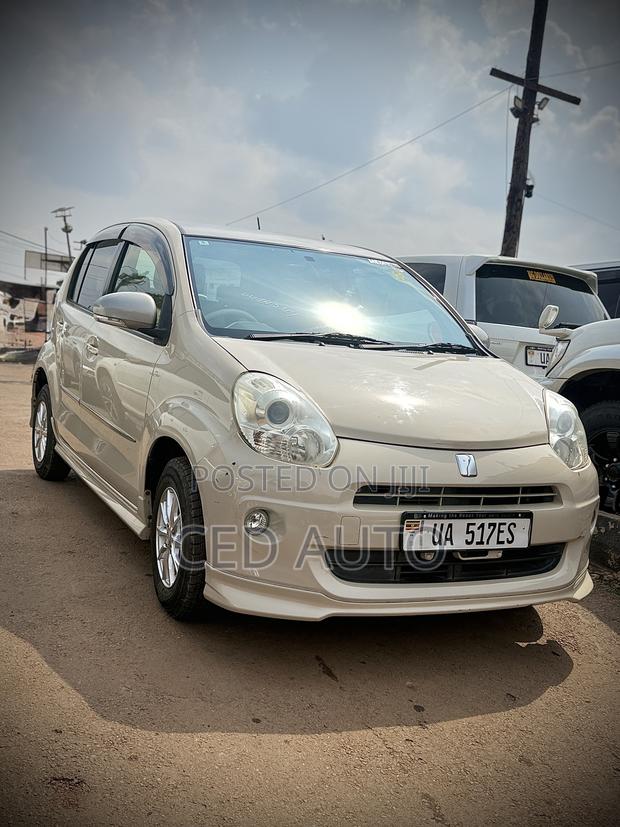 Toyota Passo 2014 Beige