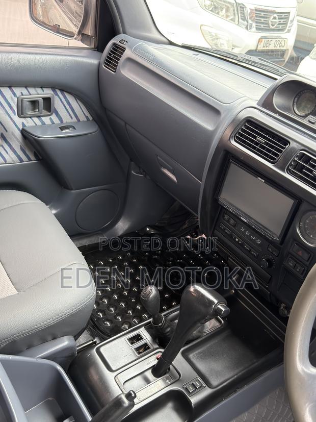 Toyota Land Cruiser Prado 3.0 TD 1997 Silver