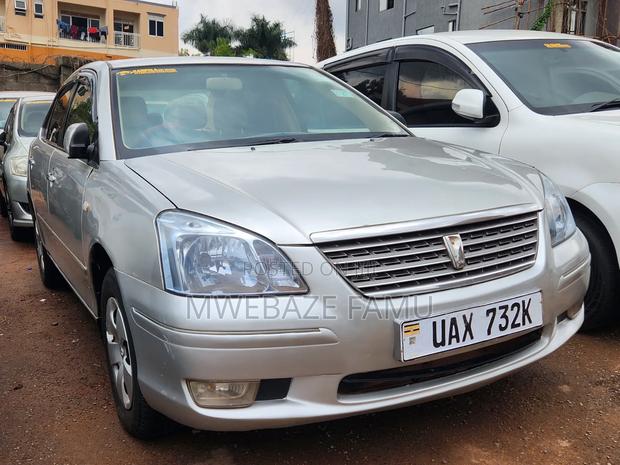 Toyota Premio 2005 Silver