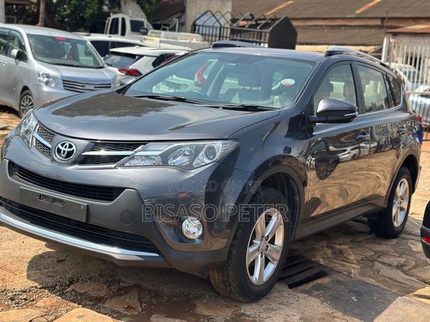 Toyota RAV4 2014 Gray