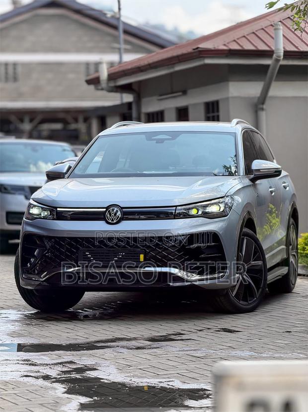 Volkswagen Tiguan 2026 Silver