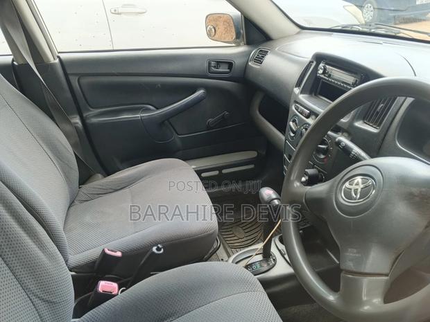 Toyota Probox 2006 White