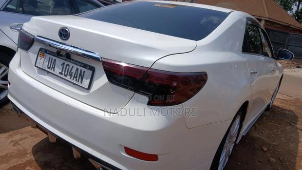Toyota Mark X 2012 Silver