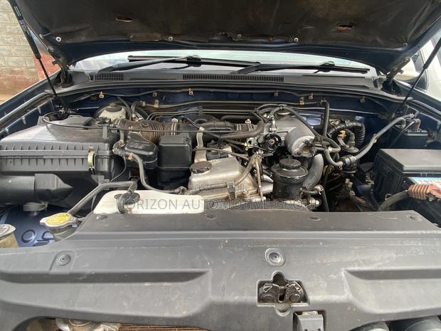 Toyota Hilux Surf 2.7 SSR 2009 Blue