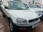 Toyota RAV4 Automatic 2000 Gray for sale