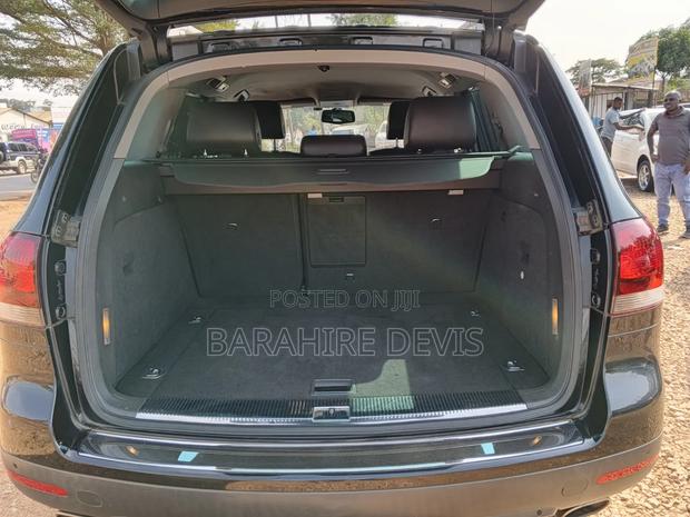 Volkswagen Touareg 2009 Black