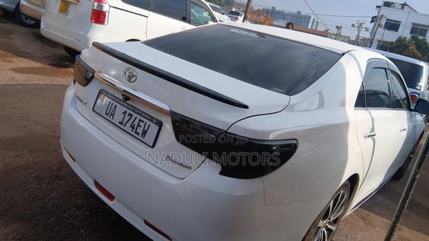 Toyota Mark X 2013 White