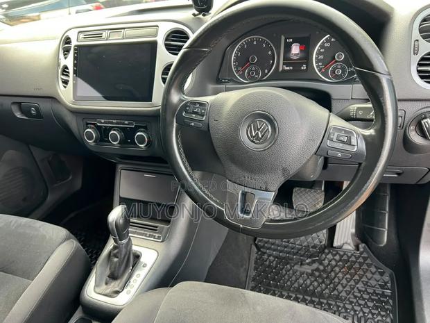 Volkswagen Tiguan 2014 Gray