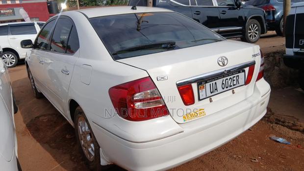Toyota Premio 2006 White