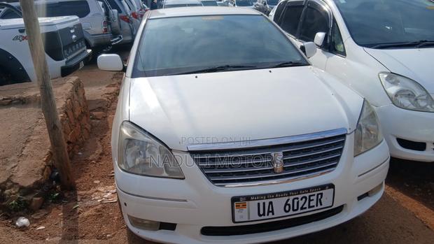 Toyota Premio 2006 White