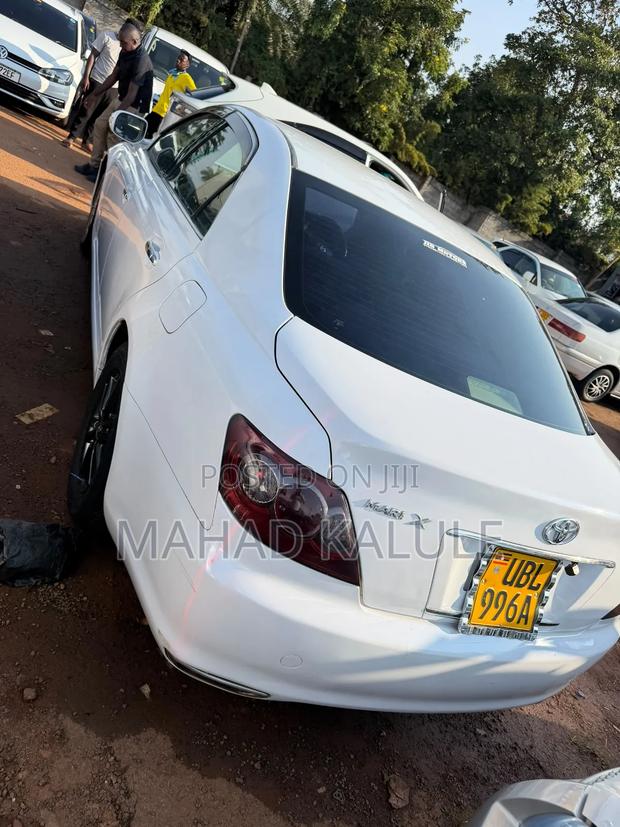 Toyota Mark X 2009 White