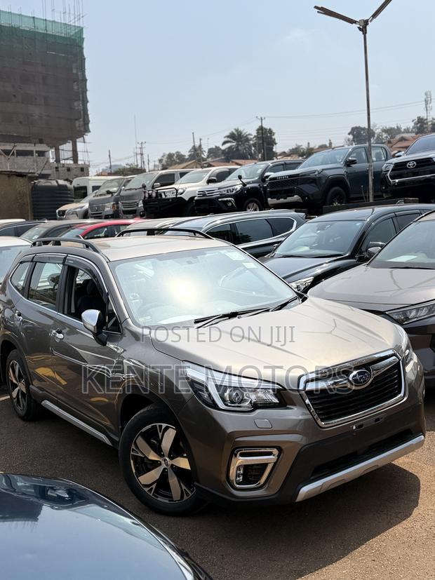 Subaru Forester Limited AWD 2019 Gold