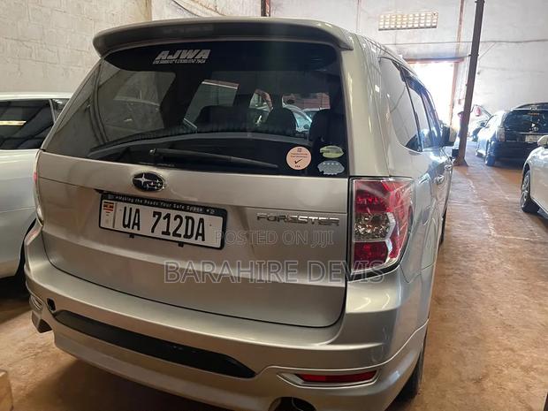 Subaru Forester 2011 Silver