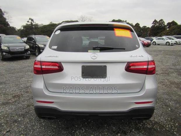Mercedes-Benz GLC-Class 2019 Silver
