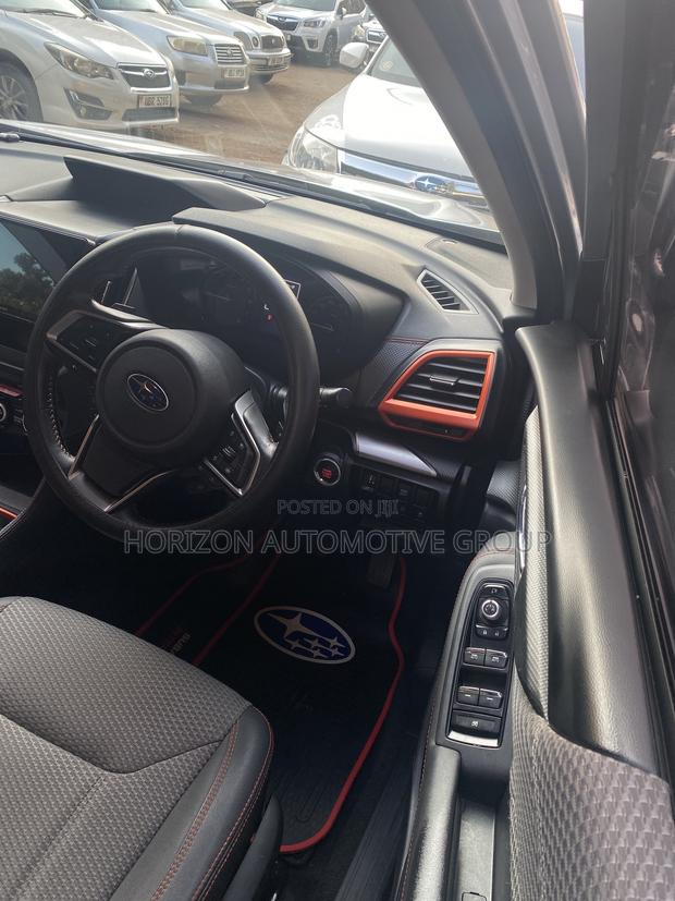 Subaru Forester 2019 Gray