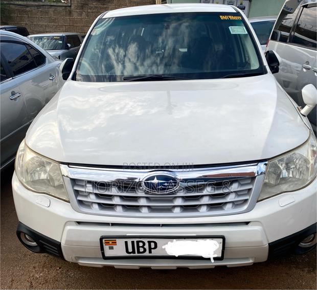 Subaru Forester 2010 Off white