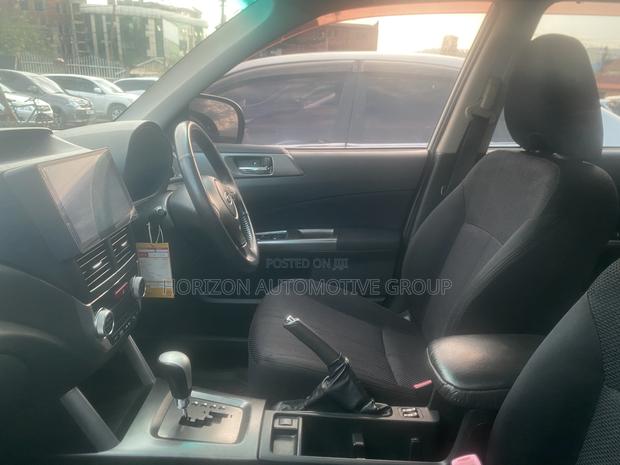 Subaru Forester 2010 Off white