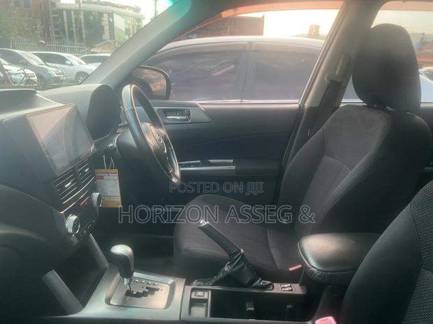 Subaru Forester 2010 Off white