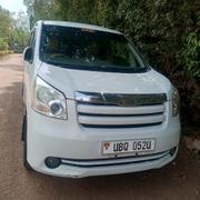 Toyota Noah 2.0 143hp FWD (8 Seater) 2009 White for sale