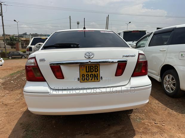 Toyota Premio 2004 White