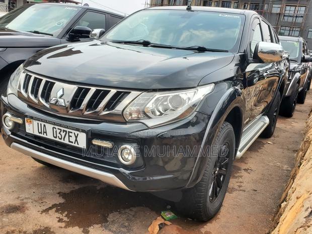 Mitsubishi L200 2018 Black