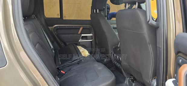 Land Rover Defender 2021 Gray