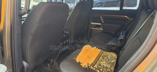 Land Rover Defender 2021 Gray