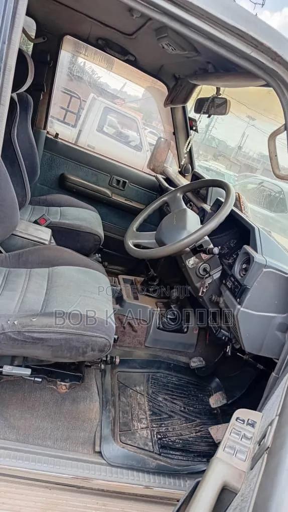Toyota Land Cruiser 90 1997 Silver