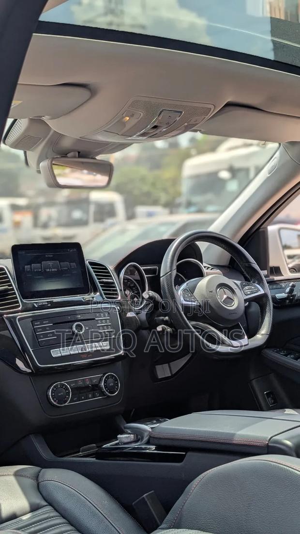 Mercedes-Benz GLE-Class 2017 White