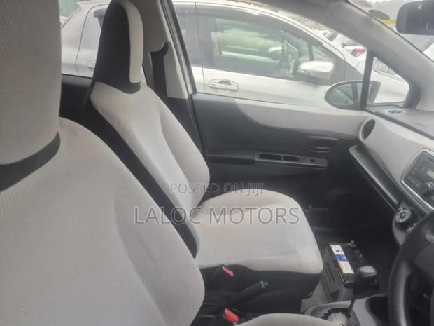Toyota Vitz 2011 White