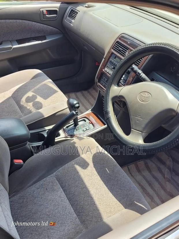Toyota Premio 2001 Silver