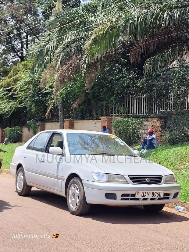 Toyota Premio 2001 Silver