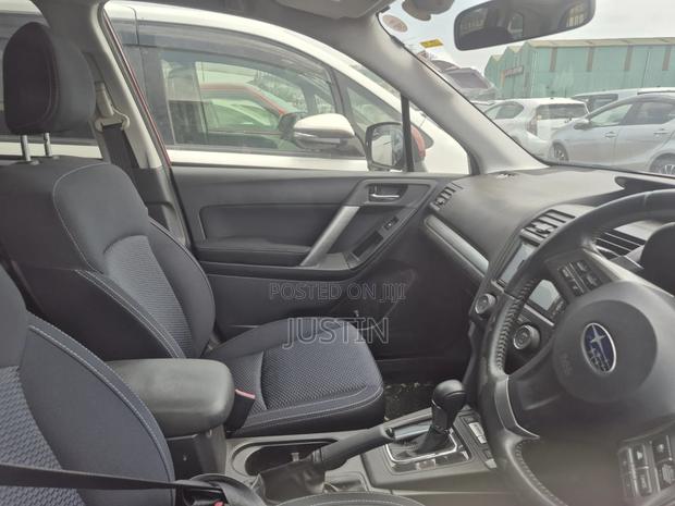 Subaru Forester 2011 Silver
