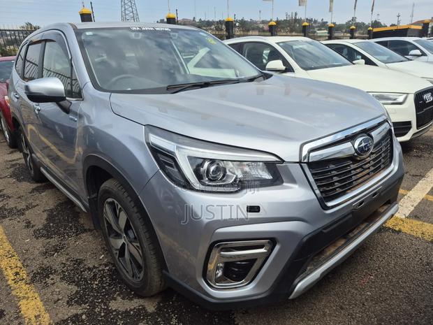 Subaru Forester 2020 Silver