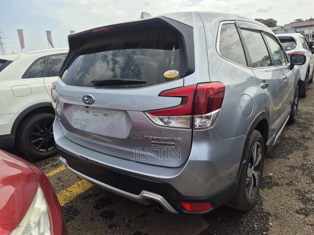 Subaru Forester 2020 Silver