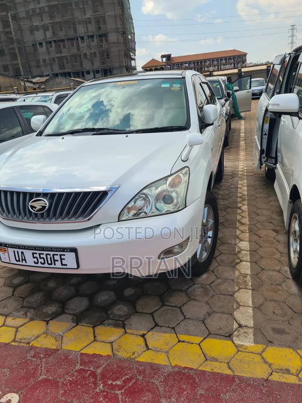 Toyota Harrier 2012 White