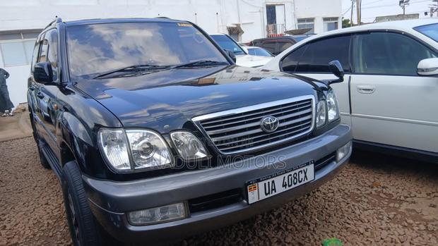 Toyota Land Cruiser 2006 Black
