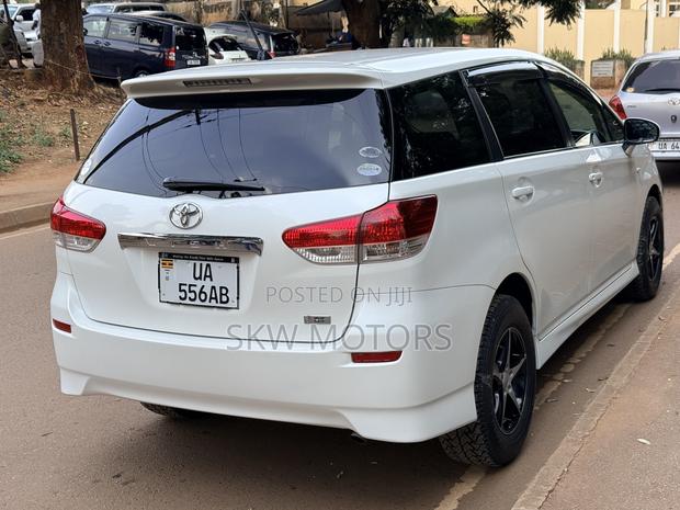 Toyota Wish 2009 White