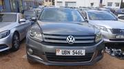 Volkswagen Tiguan 2010 Gray for sale
