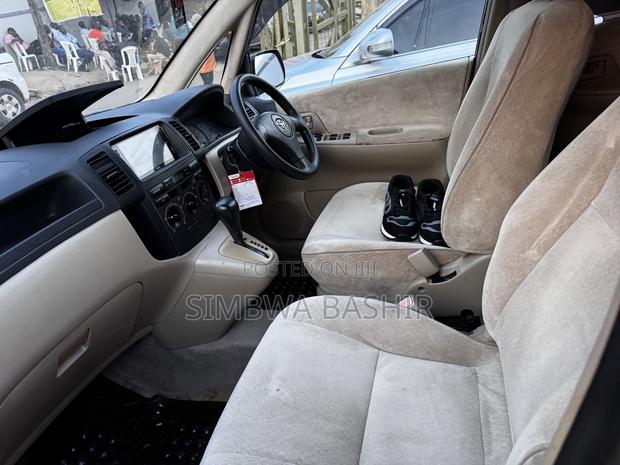 Toyota Corolla Spacio 2006 Silver