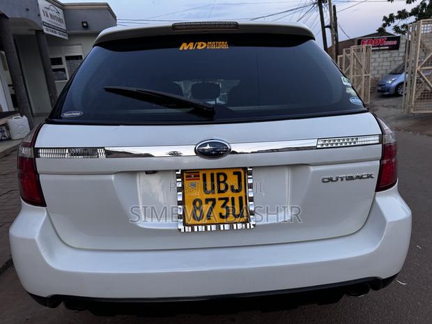 Subaru Outback 2008 White