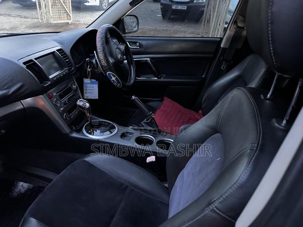 Subaru Outback 2008 White
