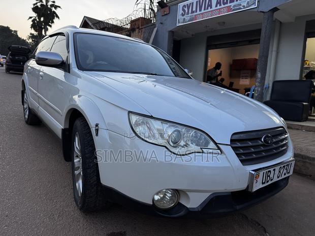 Subaru Outback 2008 White