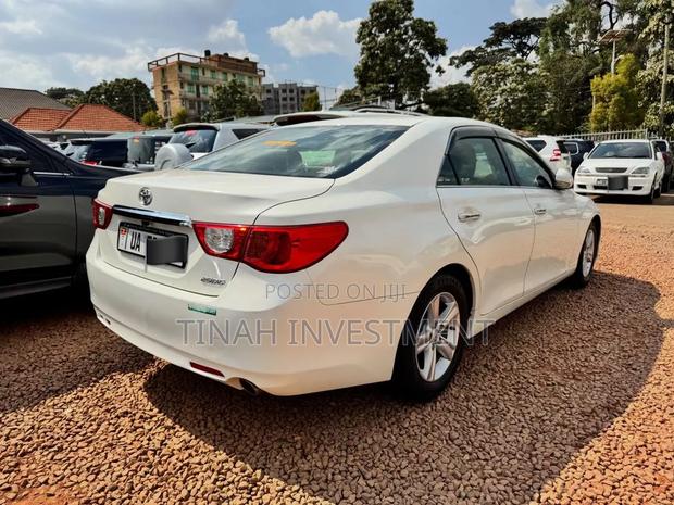 Toyota Mark X 2010 White