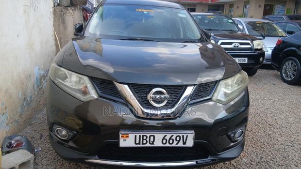 Nissan X-Trail 2016 Black