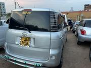 Toyota Sienta 2007 Silver for sale