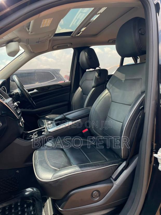 Mercedes-Benz M Class ML350 4dr SUV (3.5L 6cyl 7A) 2014 Black